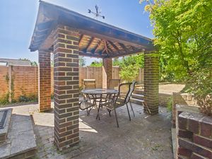 Garden - Patio- click for photo gallery